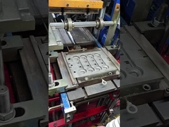 Προσαρμοσμένα αξεσουάρ από καουτσούκ σιλικόνης με μαύρη πρίζα και καπάκια από καουτσούκ σιλικόνης